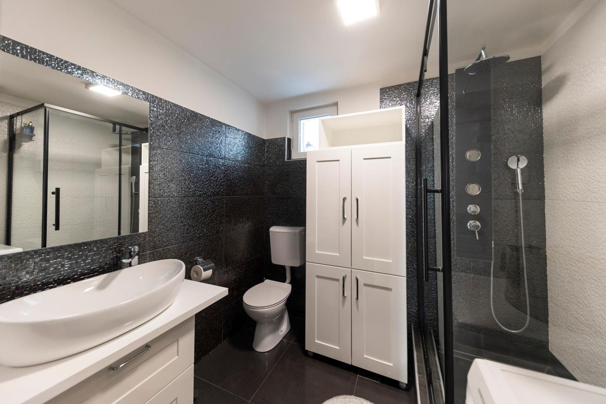 Appartement Nikky 2br Apt. In Old Town Centre
