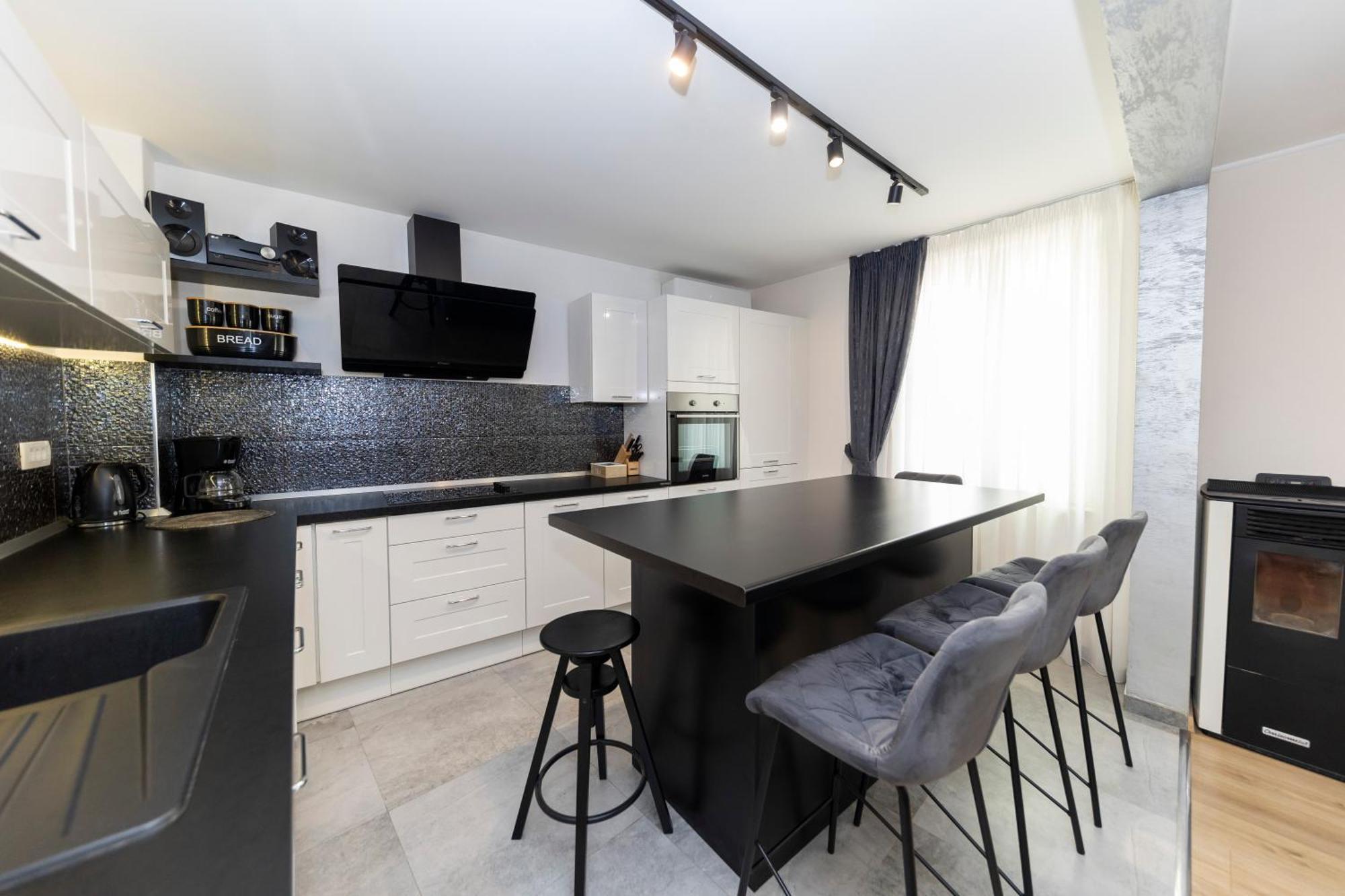 Appartement Nikky 2br Apt. In Old Town Centre Zadar