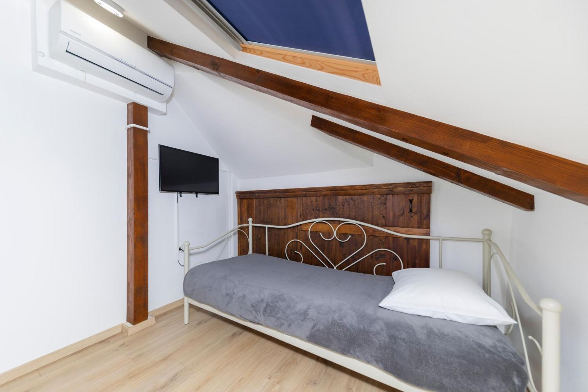 Nikky 2br Apt. In Old Town Centre Appartement *